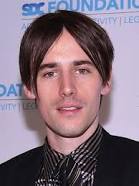 How tall is Reeve Carney?
